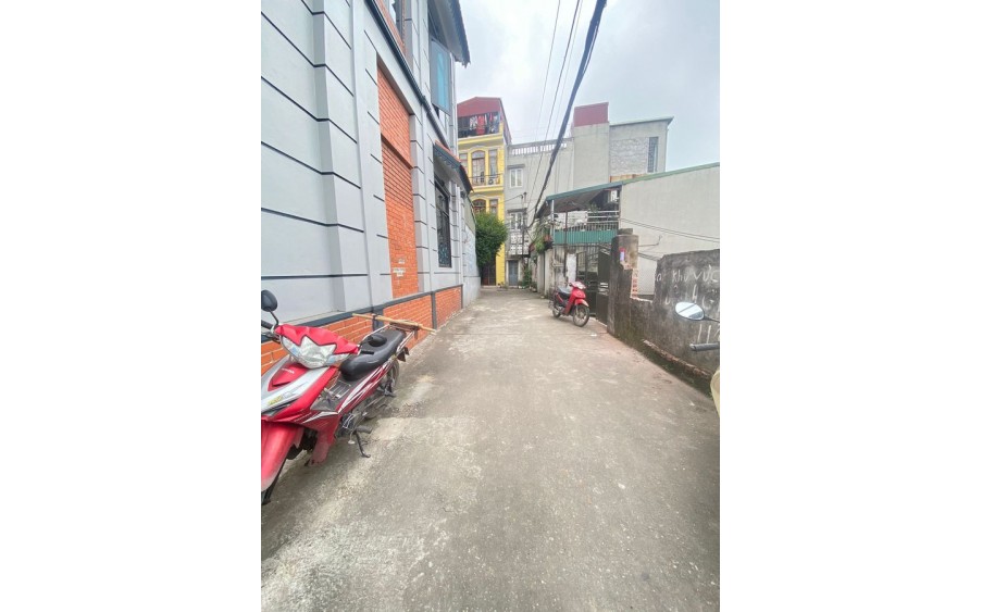 BÁN MẢNH ĐẤT ĐẸP THỐNG NHẤT, 43M2, MẶT TIỀN 4 MM, 2.2 TỶ.LONG BIÊN.